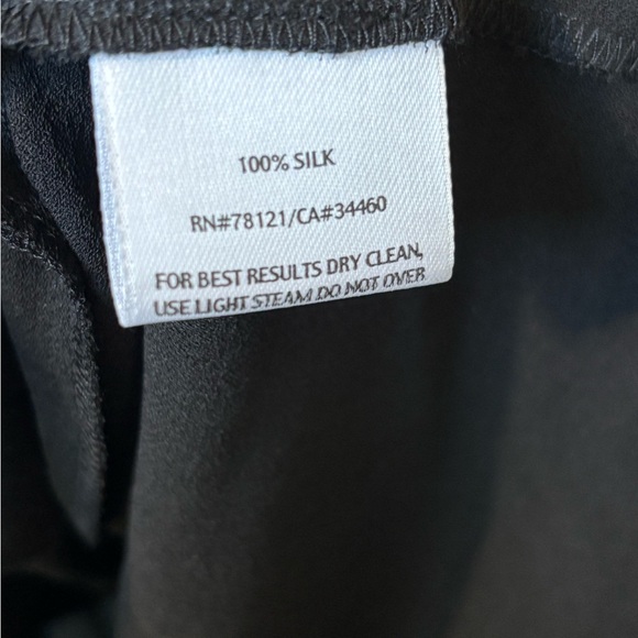 Eileen Fisher Silk sleeveless LBD in Petite Small, pleated detail, sustainable - Picture 7 of 7